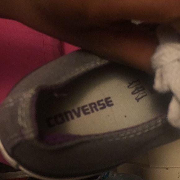 Converse - Picture 3 of 3